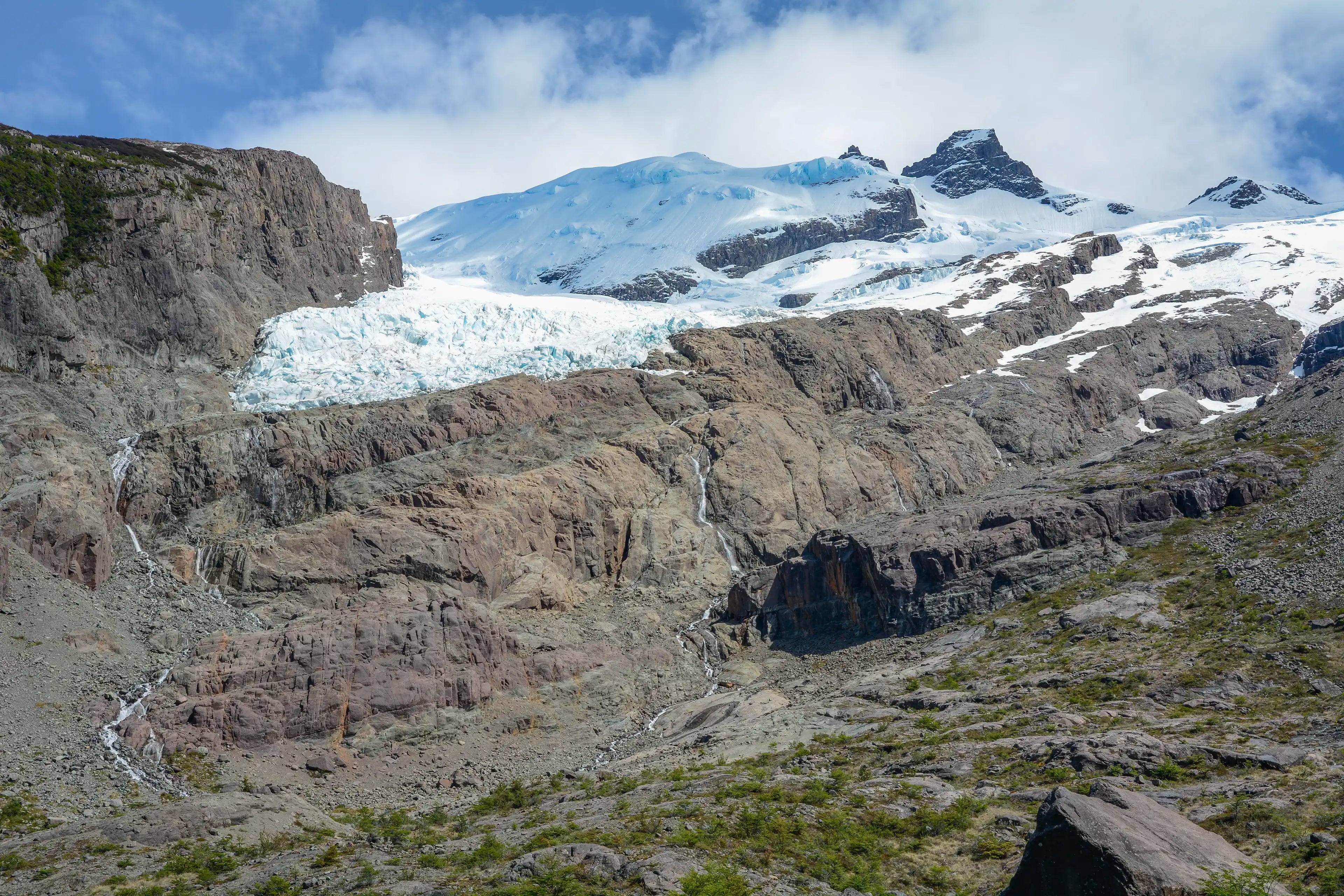 A view of Glaciar Vespignani above Lago del Desierto near El Chaltén, Argentina.